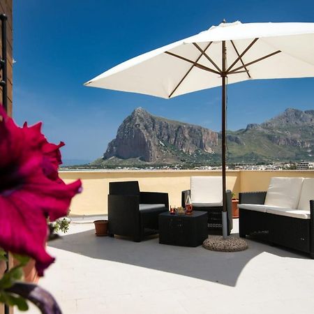 Il Torrazzo Da Francesca Bed & Breakfast Сан Вито ло Капо Екстериор снимка