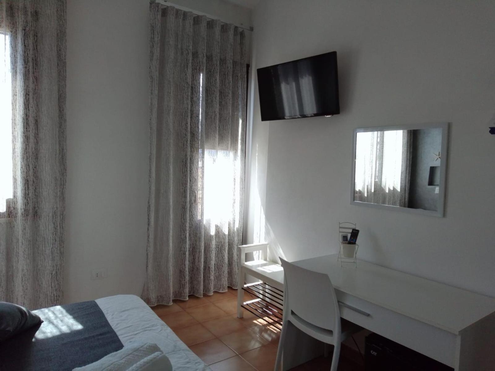 Il Torrazzo Da Francesca Bed & Breakfast Сан Вито ло Капо Екстериор снимка